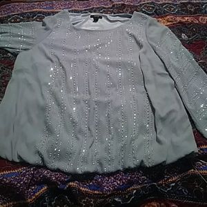 16 w women's blouse with silver rhinestones.
